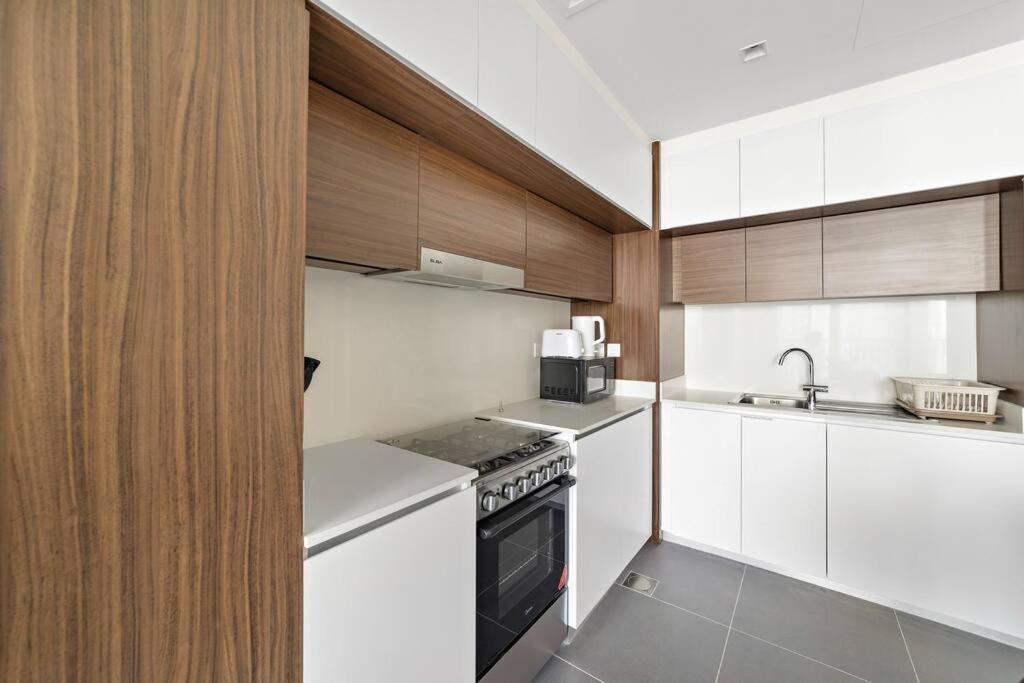 Elegant 1 Bedroom In Creek Edge Apartment