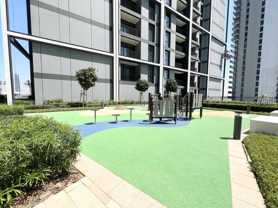 Elegant 1 Bedroom In Creek Edge Apartment *